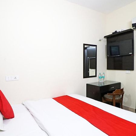 Hotel Westend Holiday Home 5 Mint From Nizamuddin Railway Station Nové Dillí Exteriér fotografie